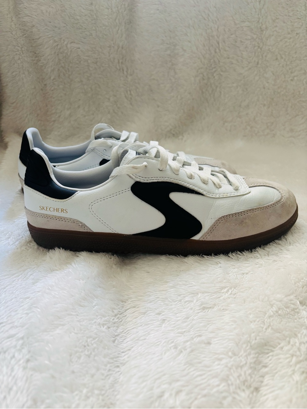 Skechers Men's White, Black & Taupe Retro Trainer Sneakers